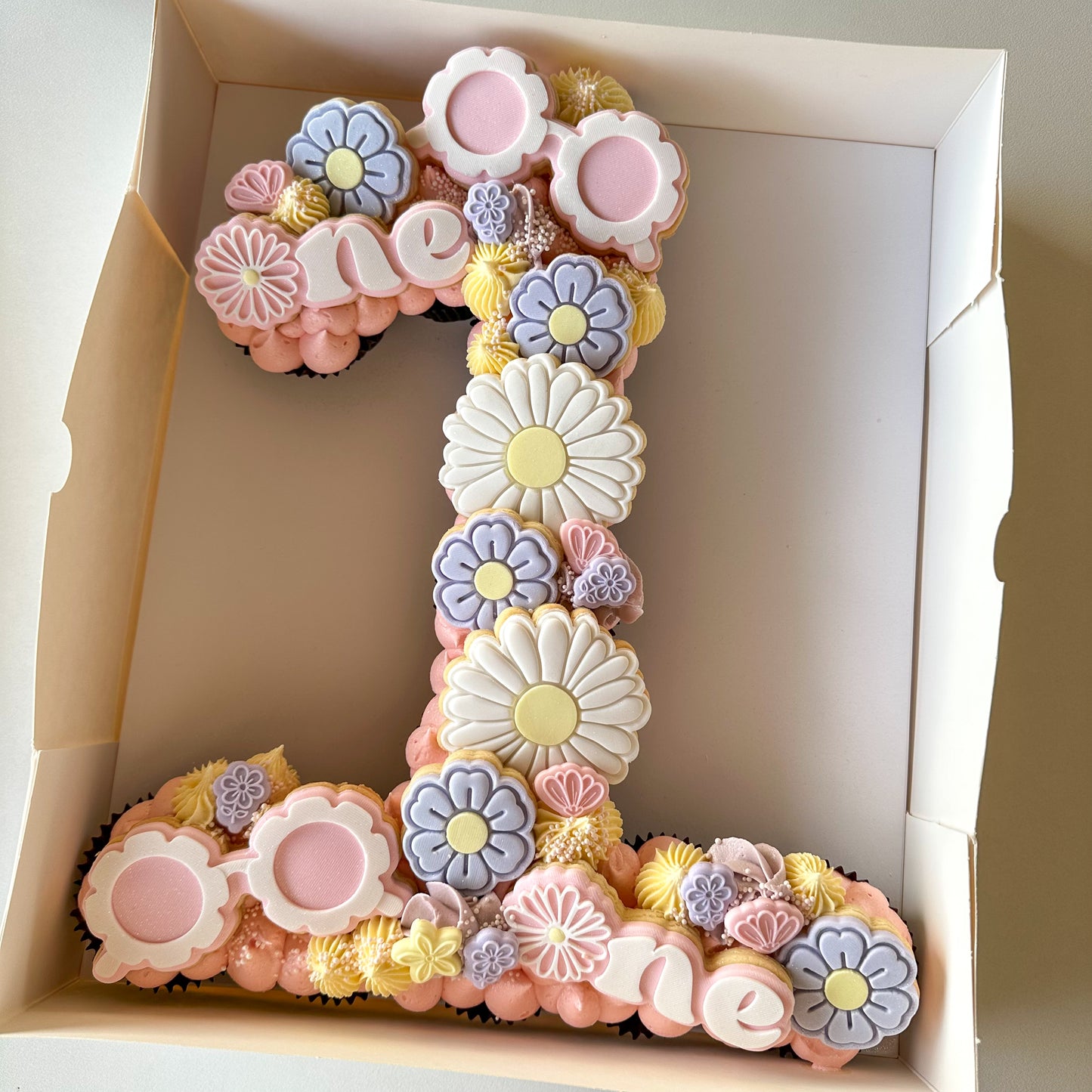 Daisy Cupcake Number